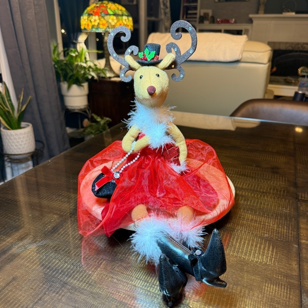 Reindeer Christmas Decor Mrs. Rudolph Clarice Shelf Sitter In Red Dress 21” Tall